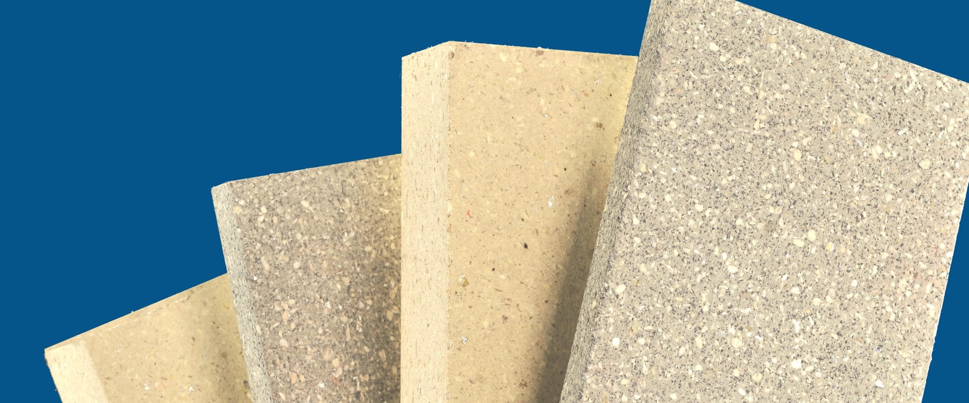 purenitni potaknjenci kot ventilator z modrim ozadjem